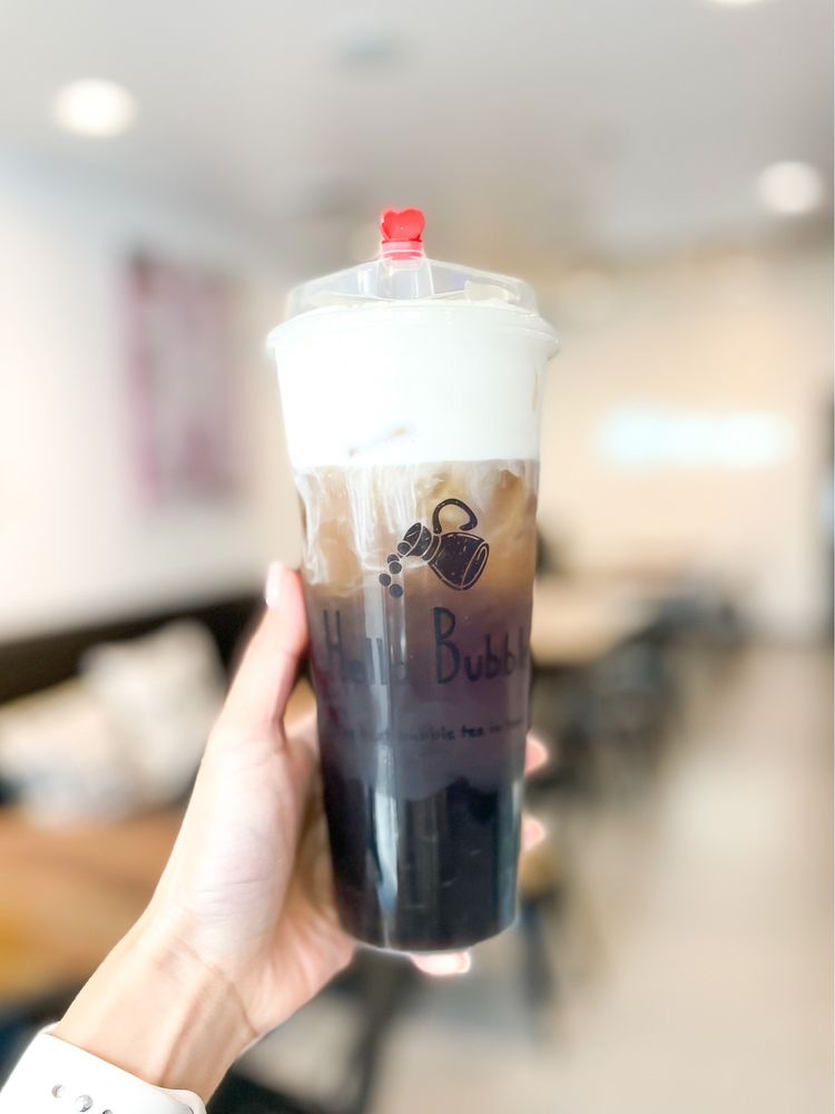 https://bubbleteas.moe/wp-content/uploads/2023/08/boba-tea-bellaire-hella-bubble.jpg