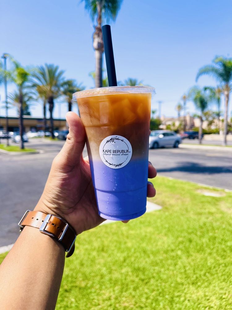 bubble tea long beach Kape Republik Long Beach, CA